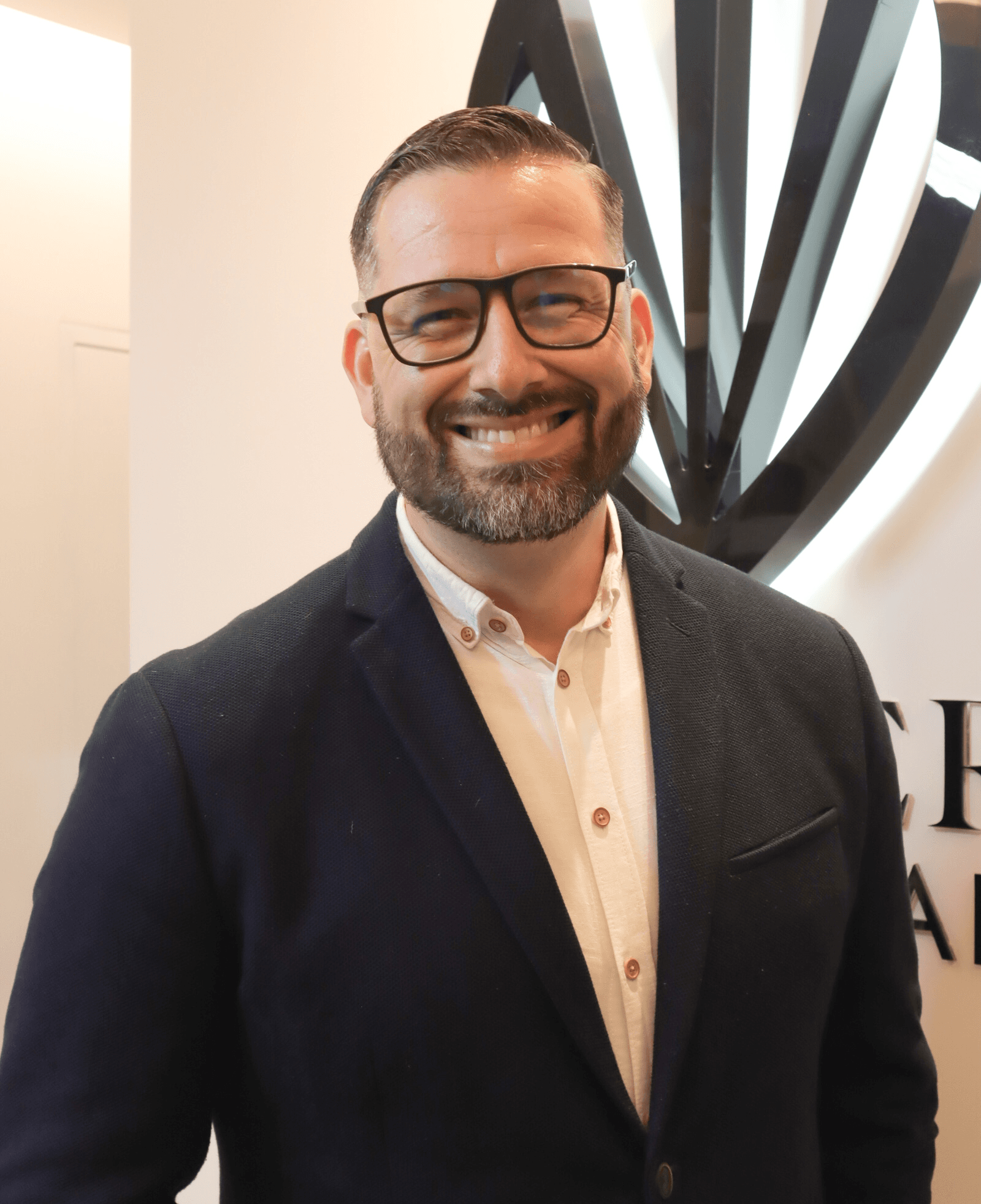 Lic. Dan Álvarez - Psicólogo